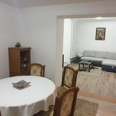 Carpe Diem Bacvice Apartment Split