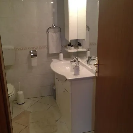 Carpe Diem Bacvice Apartment Split